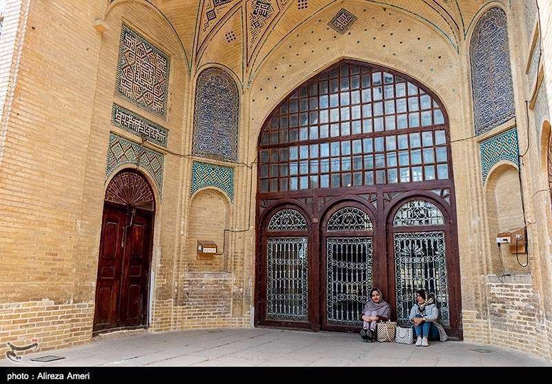 آرامگاه حافظ 