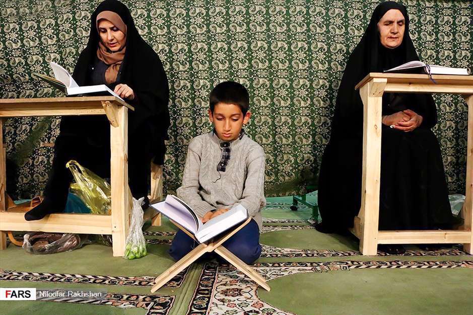 جزء خوانی قرآن کریم درمصلی « شهرکرد »