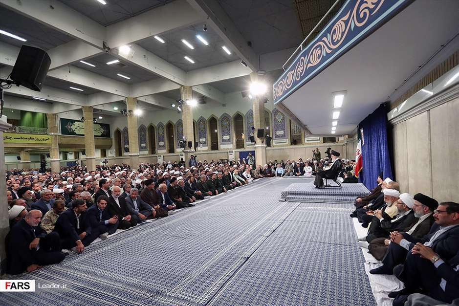 دیدار مسئولان نظام با رهبر معظم انقلاب اسلامی