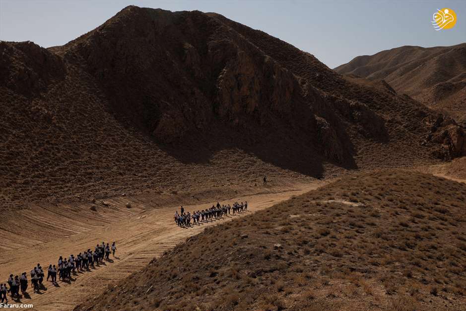 روی زمین در مریخ قدم بزنید