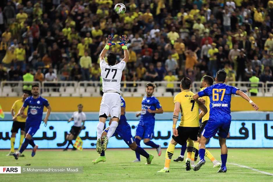 سپاهان ۲ - استقلال خوزستان ۰
