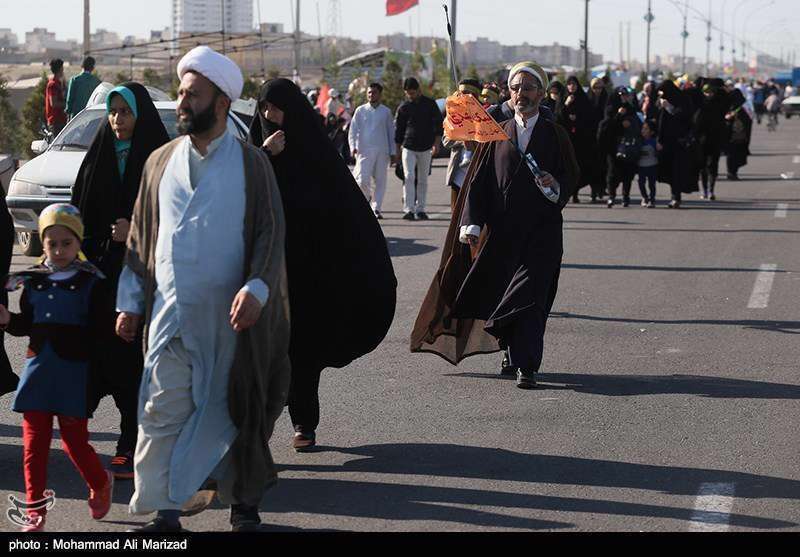 پیاده روی کاروان بزرگ قدمی برای ظهور به سمت جمکران 