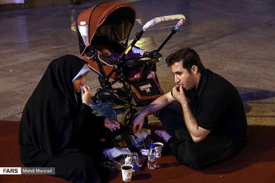 مراسم تلاوت قرآن و افطاری میدان امام حسین(ع)