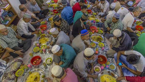 سنگاپور، ماه رمضان، مساجد، افطار