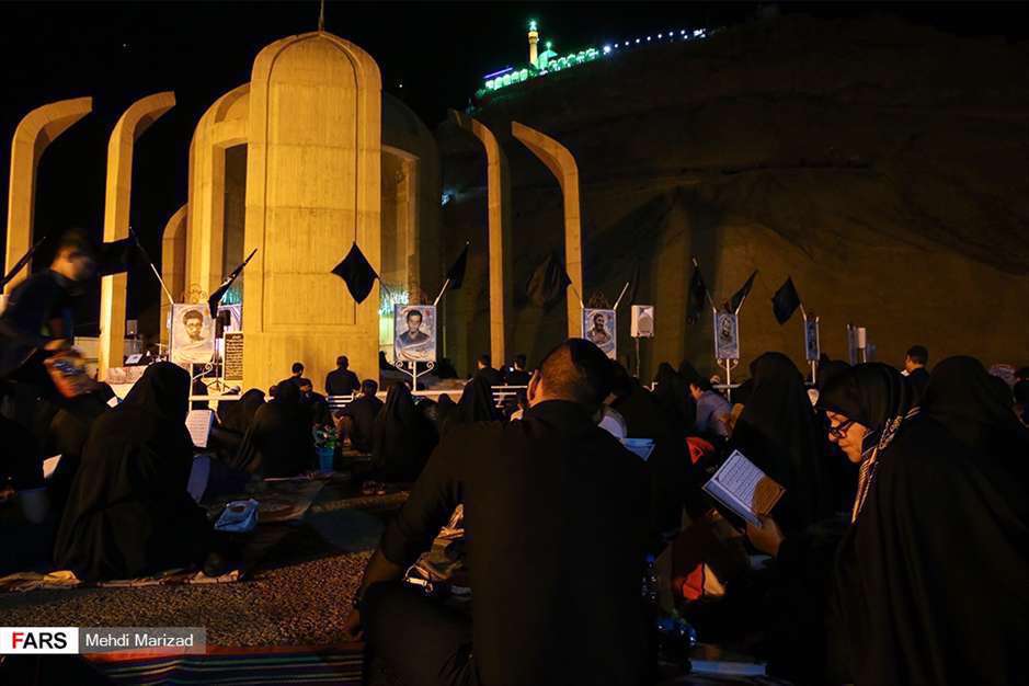 شب قدر در نیایشگاه حضرت خضر نبی(ع) در قم