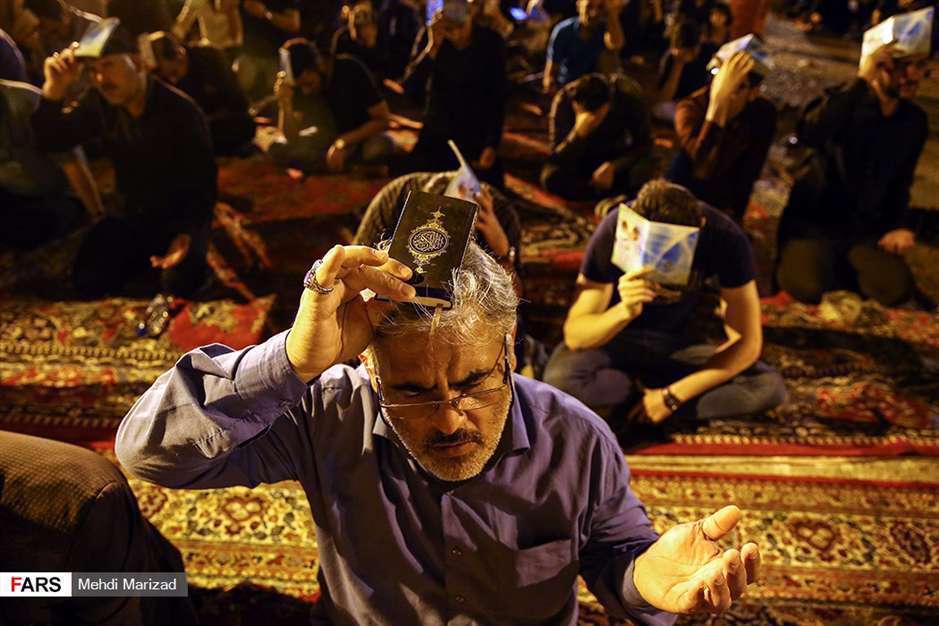 شب قدر در نیایشگاه حضرت خضر نبی(ع) در قم