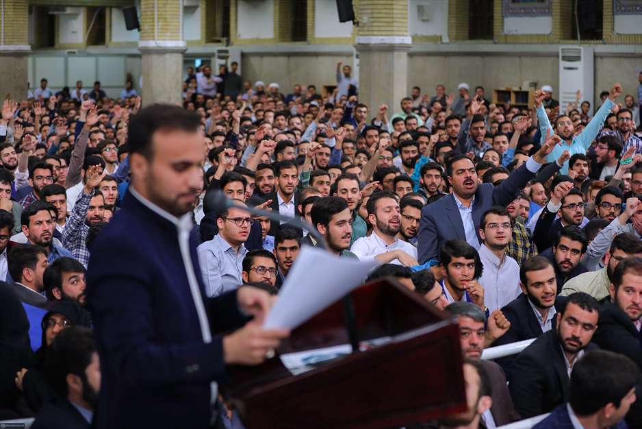 دیدار جمعی از دانشجویان