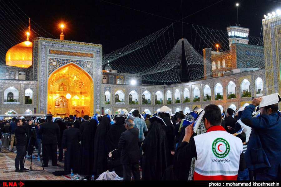 شب قدر در مشهد ، حرم مقدس رضوی