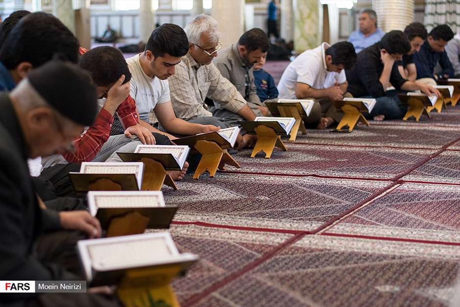 جزء خوانی قرآن کریم در«مسجد شافعی» کرمانشاه 