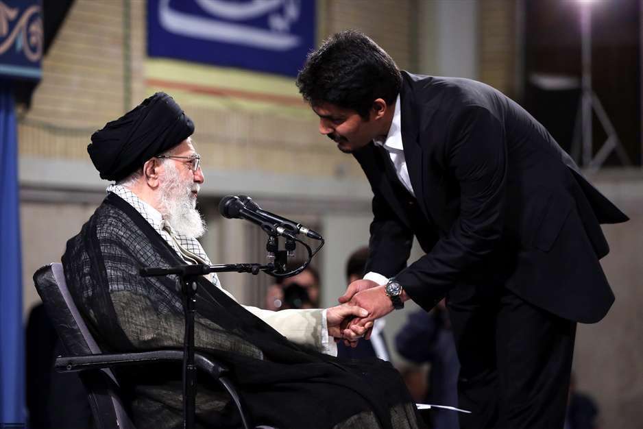 دیدار جمعی از دانشجویان