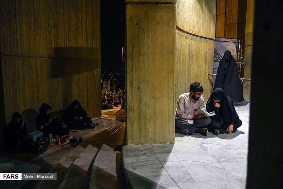 شب قدر در نیایشگاه حضرت خضر نبی(ع) در قم