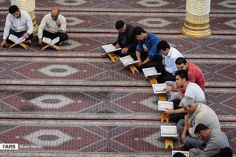 جزء خوانی قرآن کریم در«مسجد شافعی» کرمانشاه 
