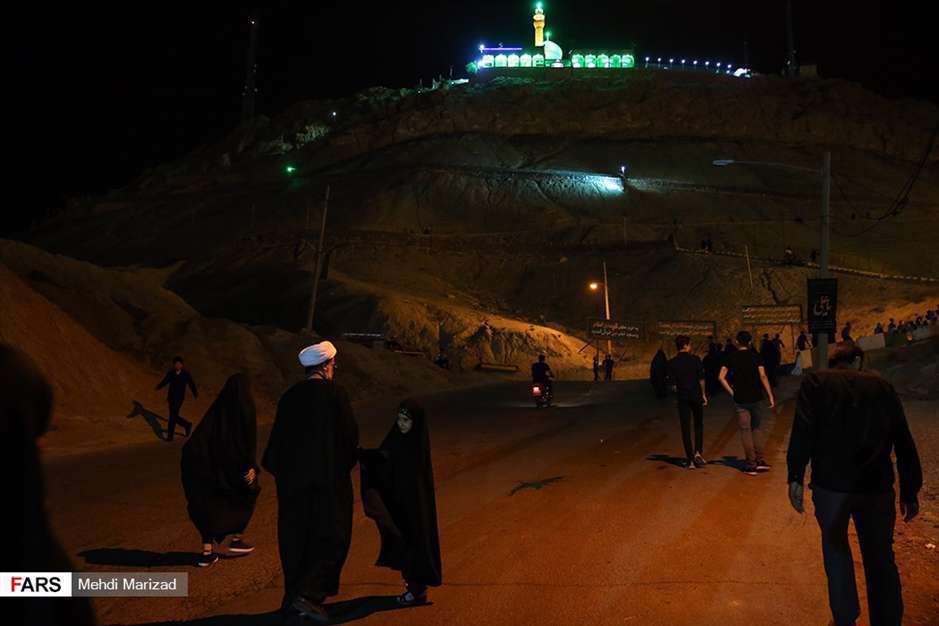 شب قدر در نیایشگاه حضرت خضر نبی(ع) در قم