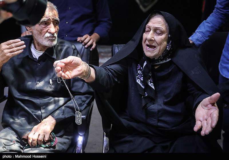 پدر و مادر شهید
