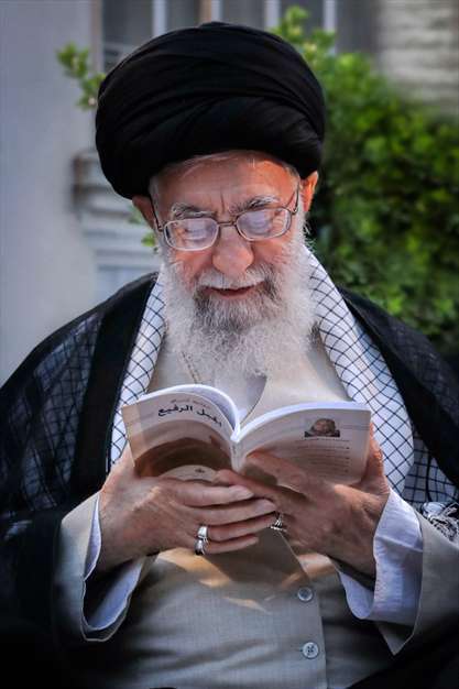 تصاویر مقام معظم رهبری