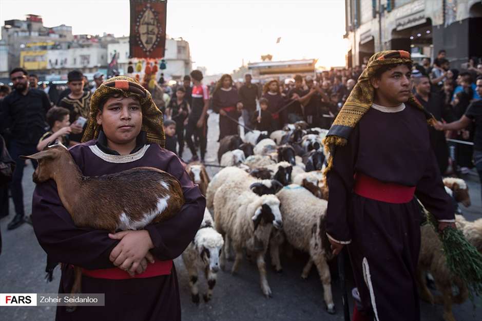 ورود نمادین کاروان امام حسین(ع) به کربلا
