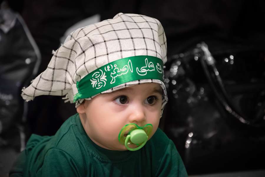 شیرخوارگان حسینی