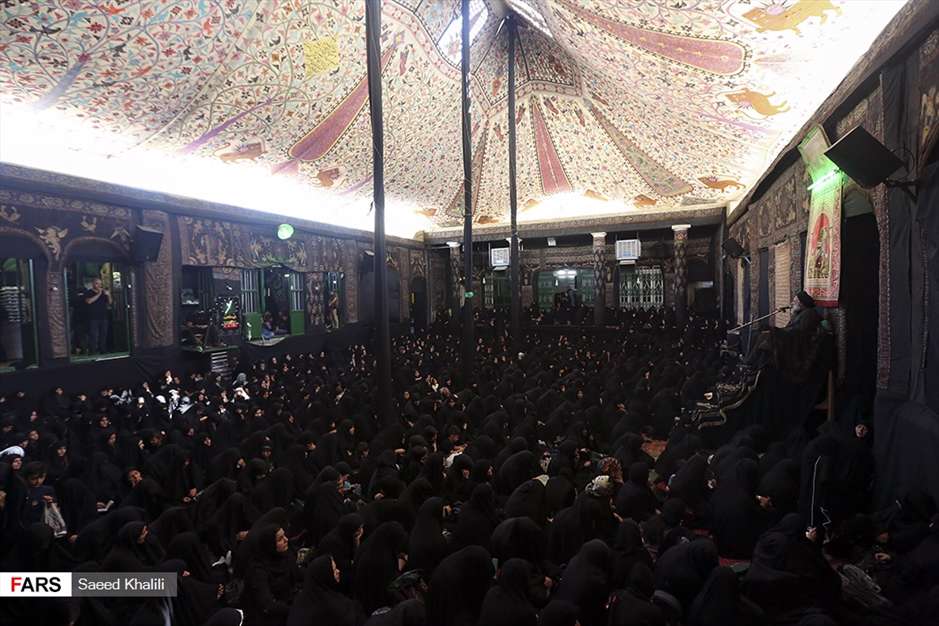 عزاداری محرم در حسینیه سادات اخوی