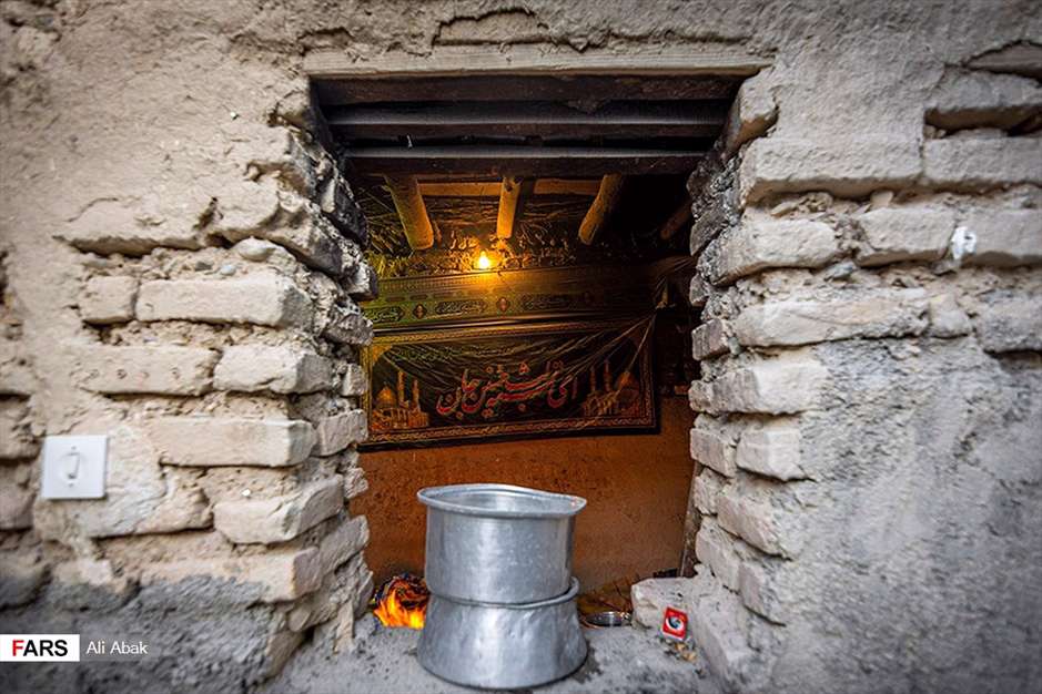 نذر« نان محلی » در لاسْجِرد