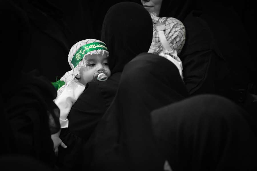 شیرخوارگان حسینی