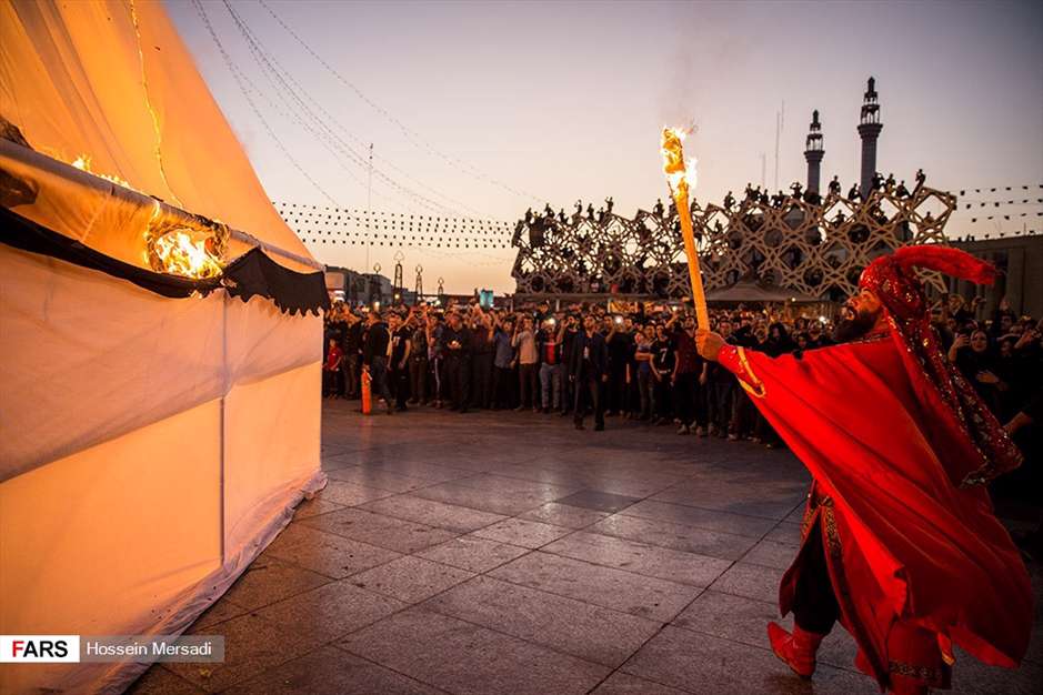 خیمه سوزان عظیم غروب عاشورا در میدان امام حسین (ع)