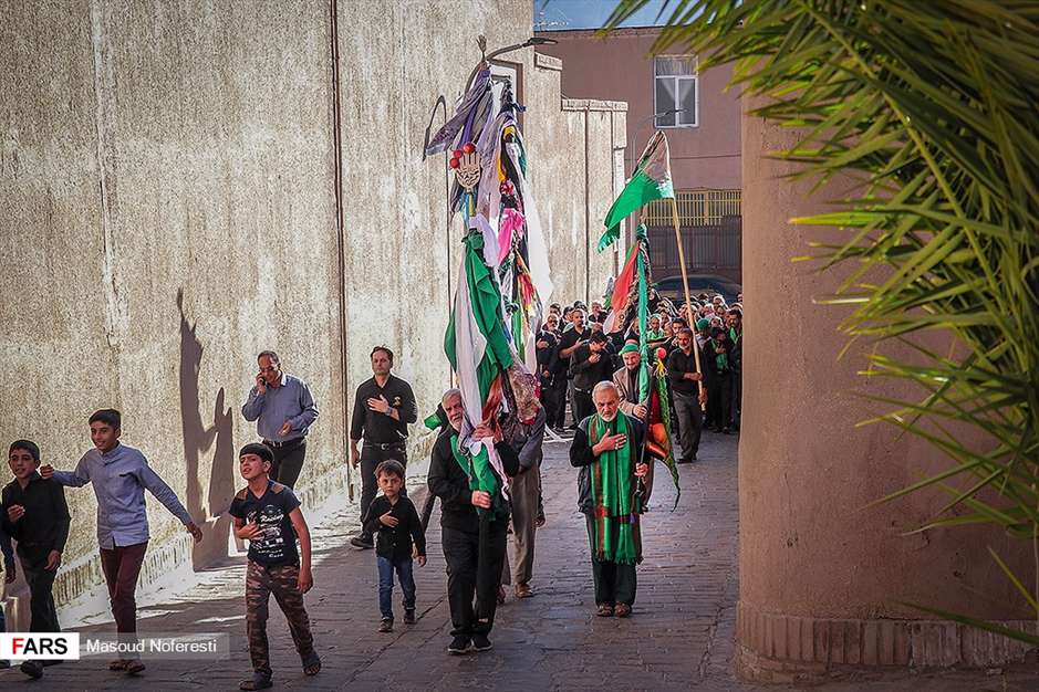 آیین سنتی «علم‌بندان» در بیرجند 