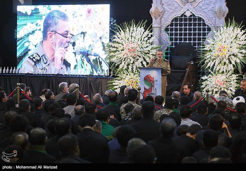  حضور امیر موسوی فرمانده کل ارتش در مراسم گرامیداشت سه دهه فعالیت هیئت رزمندگان اسلام قم 