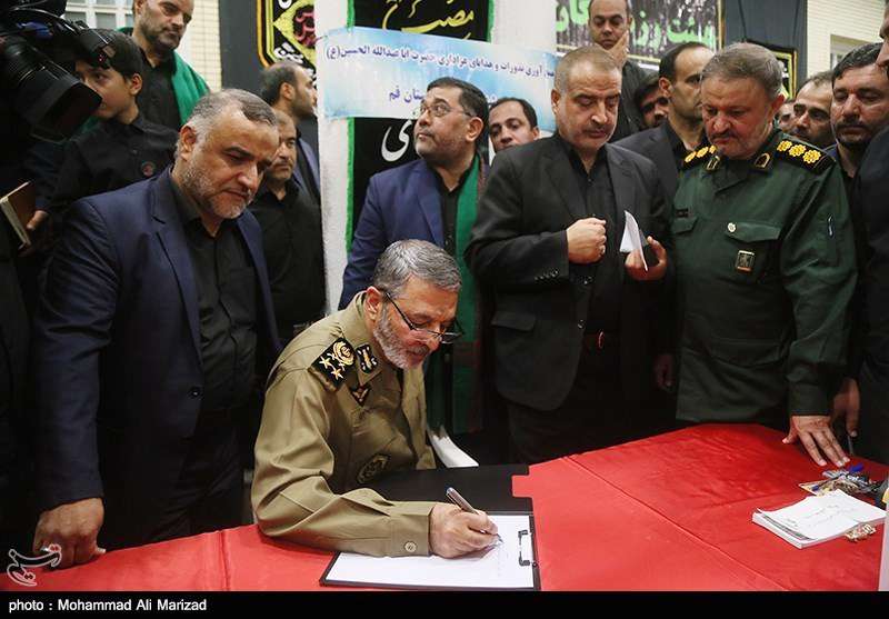  حضور امیر موسوی فرمانده کل ارتش در مراسم گرامیداشت سه دهه فعالیت هیئت رزمندگان اسلام قم 