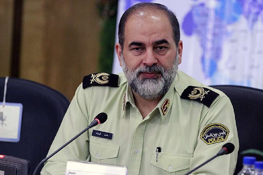 مفقودشدن گذرنامه را حتما به پلیس اطلاع دهید مفقودشدن گذرنامه را حتما به پلیس اطلاع دهید