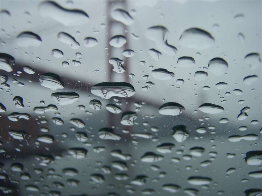 زمینه های بارانی