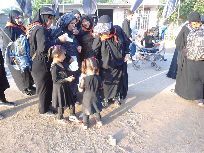 کودکان مهمان و میزبان در مسیر اربعین