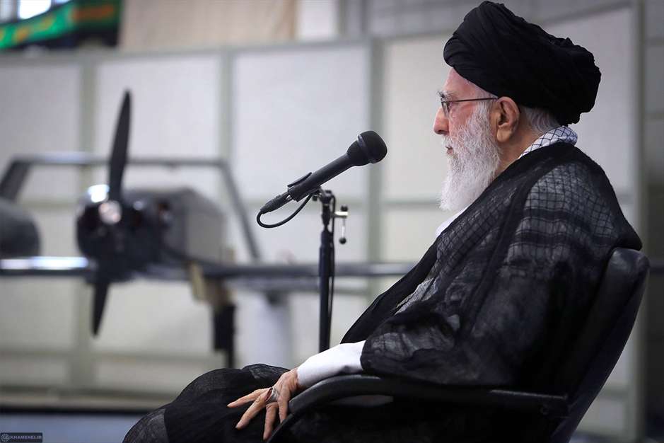 بازدید از نمایشگاه شرکتهای دانش‌بنیان وفناوریهای برتر