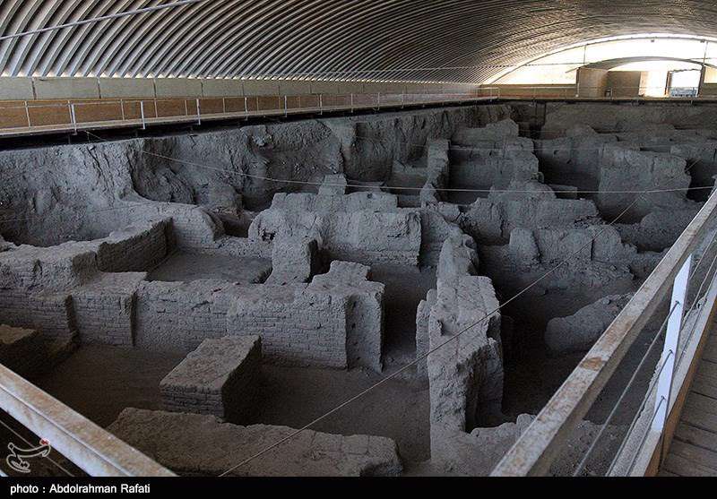  بازدید مهمانان اجلاس جهانی راه ابریشم از اماکن تاریخی و گردشگری همدان 