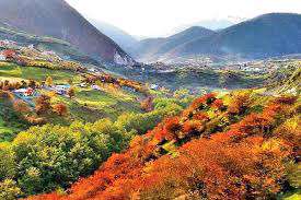 مقاصد گردشگری پاییزی: روستای لاویج