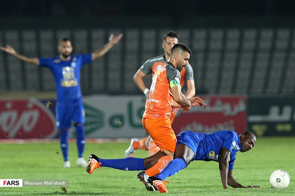 سایپا ۰ - استقلال ۴