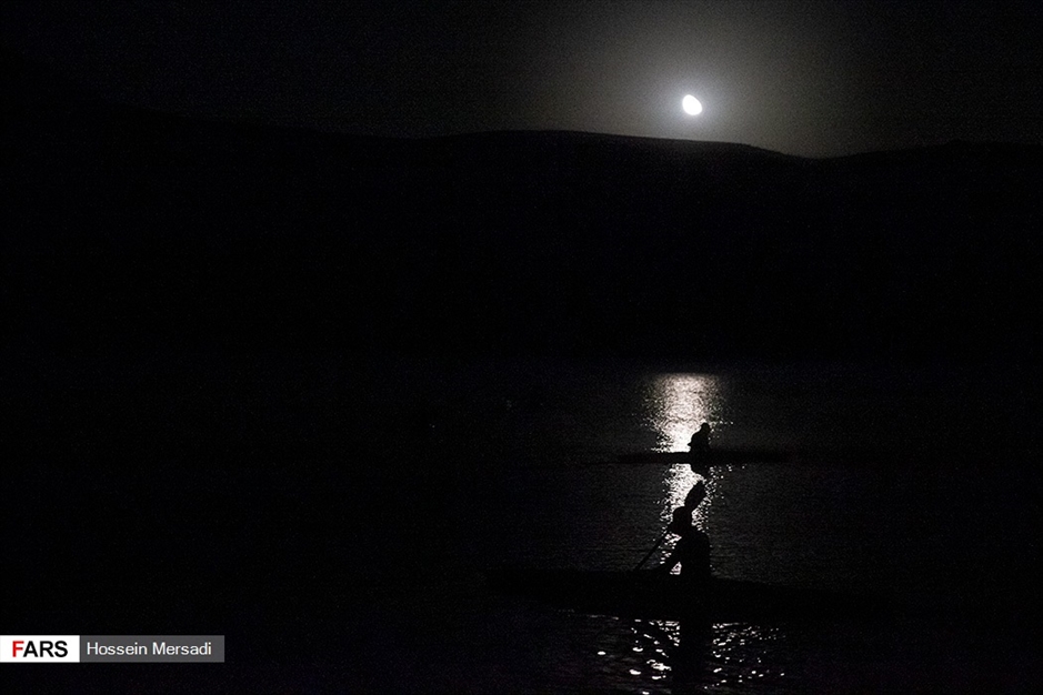دوره آموزشی «رزم آب برد» گردانهای فاتحین غرب تهران
