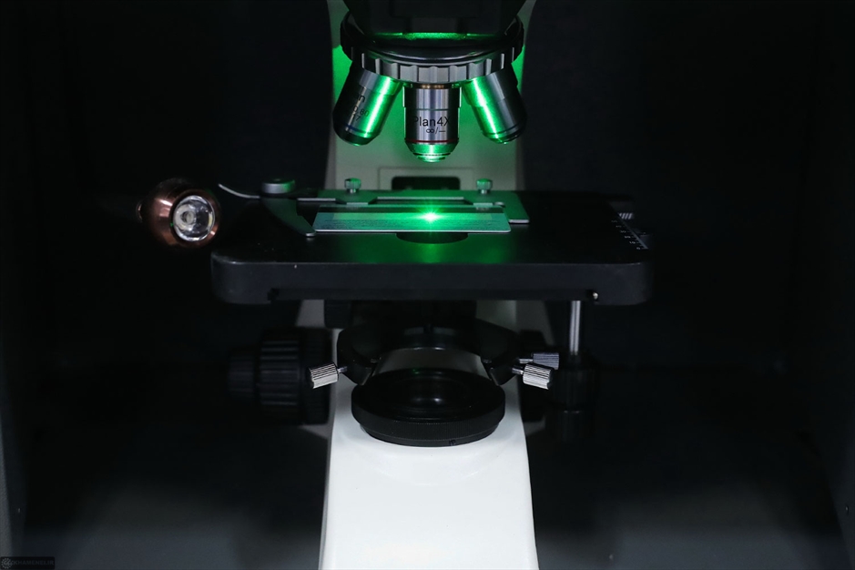 بازدید از نمایشگاه شرکتهای دانش‌بنیان وفناوریهای برتر