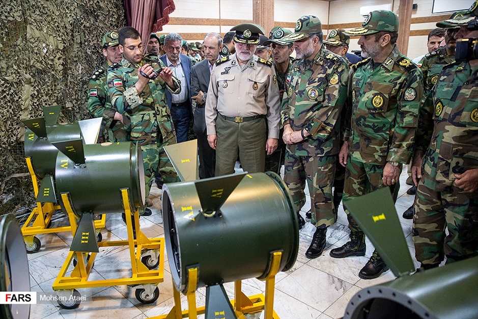 رونمایی از «دستاورد های نیروی زمینی» آجا