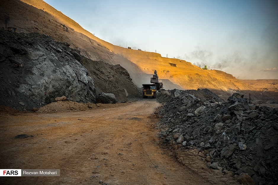  سنگ آهن « گُل گُهر »