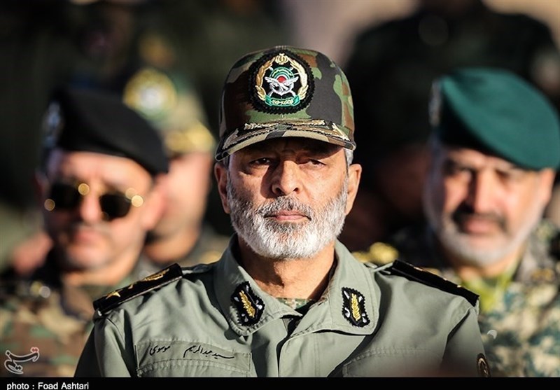 هر جا آرمانهای انقلاب در خطر باشد مردم به میدان میآیند هر جا آرمانهای انقلاب در خطر باشد مردم به میدان میآیند