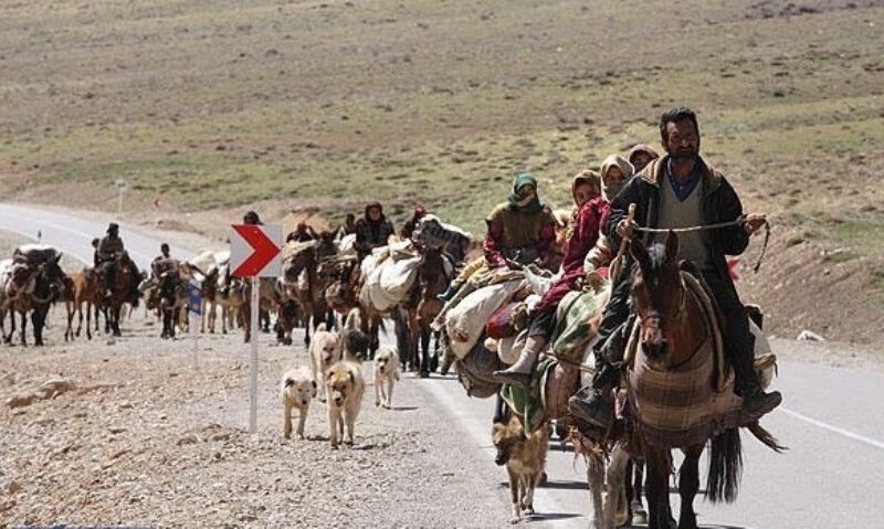 گردشگری عشایری؛ گذری از دنیای امروزی به روزگار سنتی گردشگری عشایری؛ گذری از دنیای امروزی به روزگار سنتی
