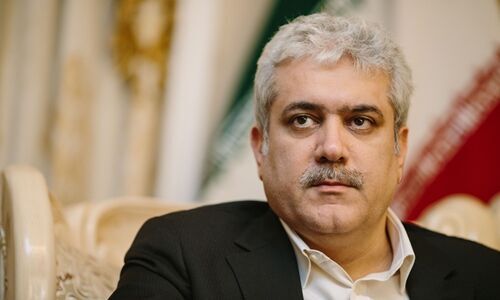 سورنا ستاری