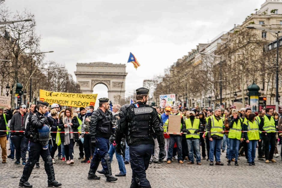 پلیس در کشورهای دیگر