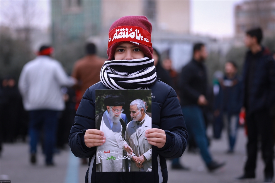 نماز جمعه به امامت رهبری