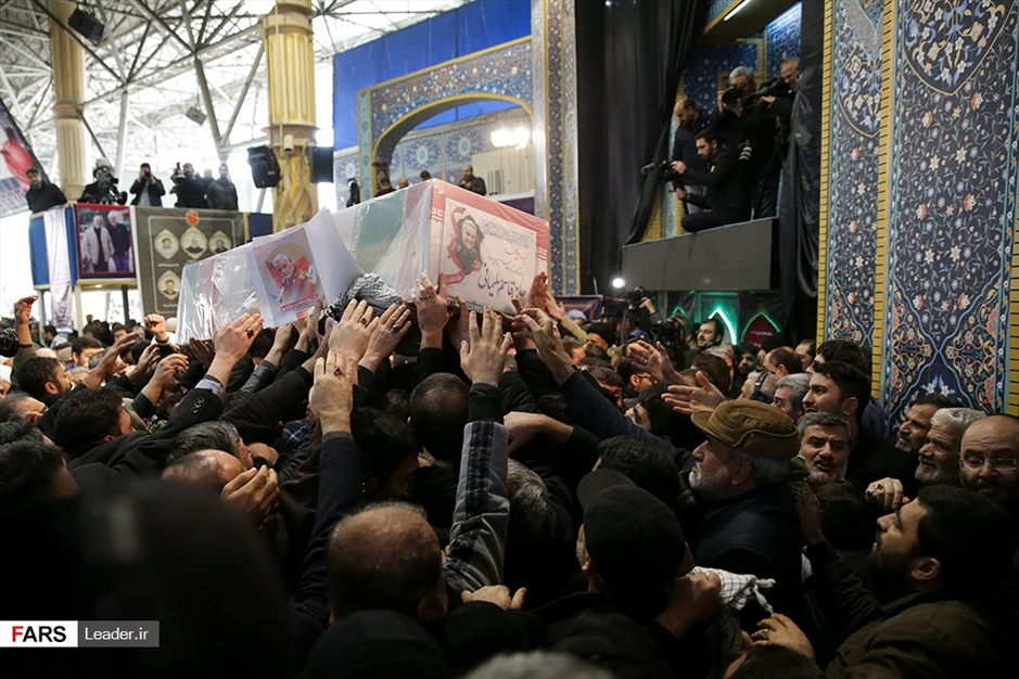 تشییع و اقامه نماز بر پیکر شهید «حاج قاسم سلیمانی»