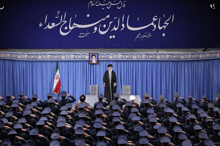 رهبری انقلاب