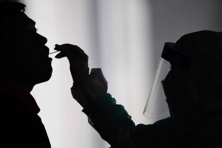 مشکلات انجام تست کووید 19 مشکلات انجام تست کووید 19