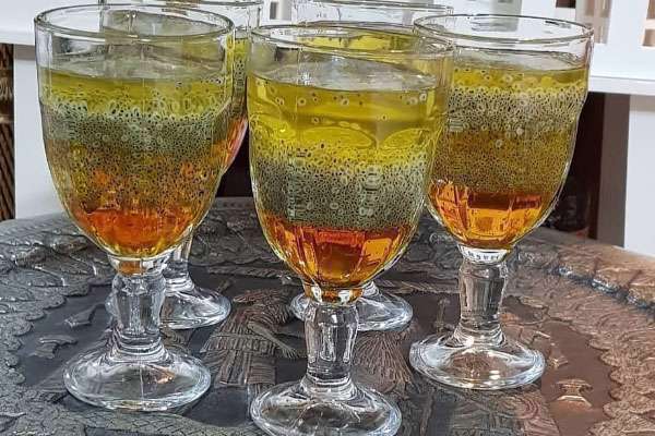 شربت بیدمشک، تخم شربتی، نوشیدنی، اختلالات عصبی، عرق بهارنارنج، رفع سردرد، رفع سرگیجه، سودا، تقویت قلب