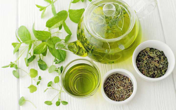 تهیه کود خانگی با مواد دورریز تهیه کود خانگی با مواد دورریز