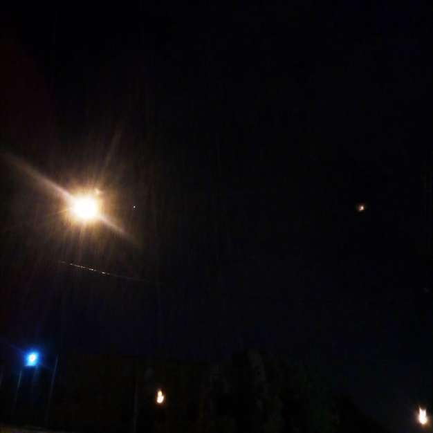 خیابان بارانی 